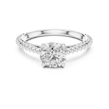 Elegant Round Cut Diamond Engagement Ring