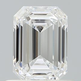 0.9 Carat - E - VVS2 - Cut - EMERALD