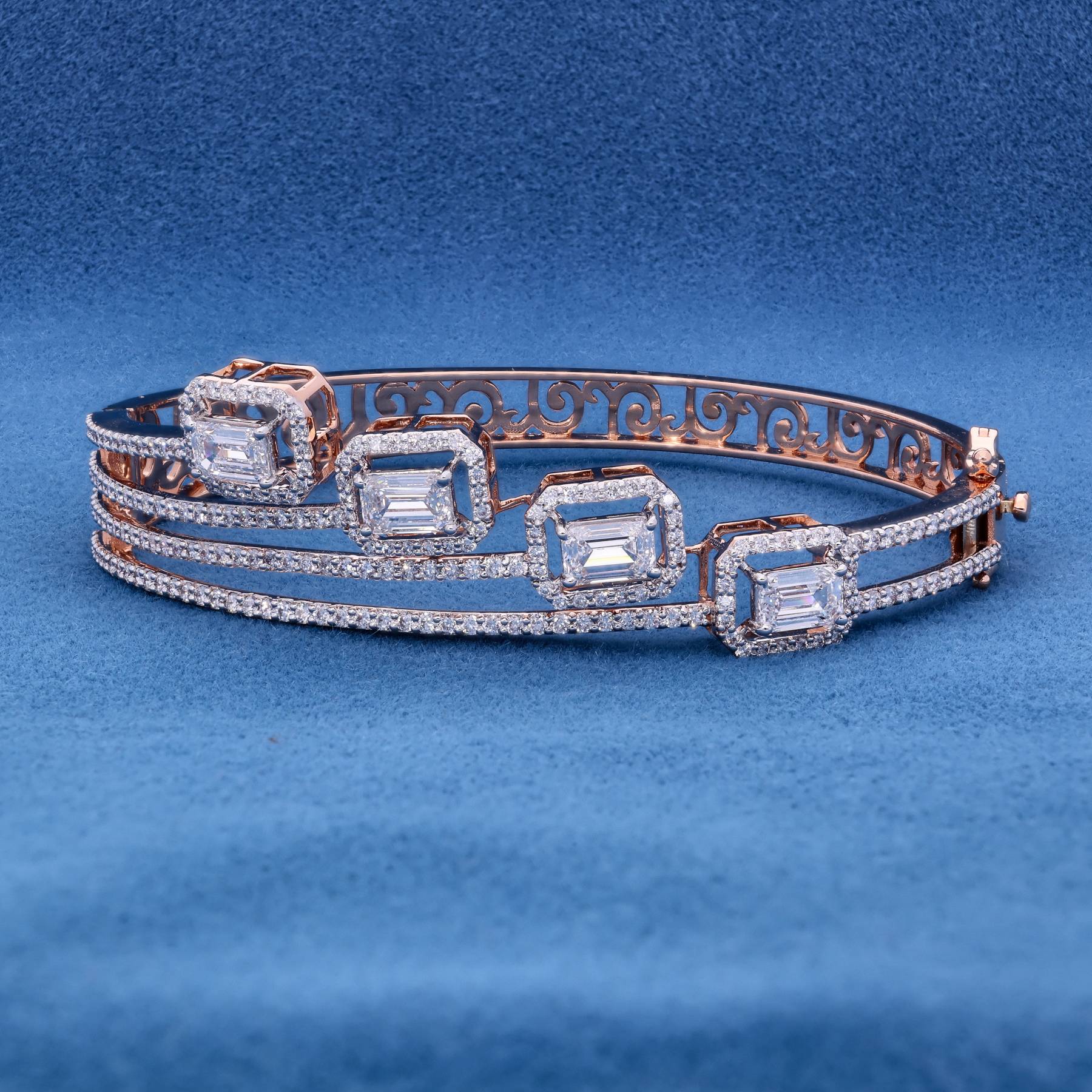 14KT Female 18 Bracelet