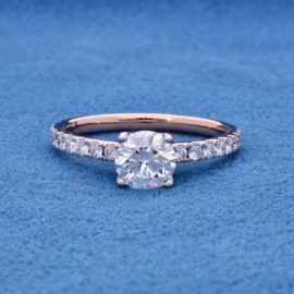 18KT Female Solitaire 3.3 Ring