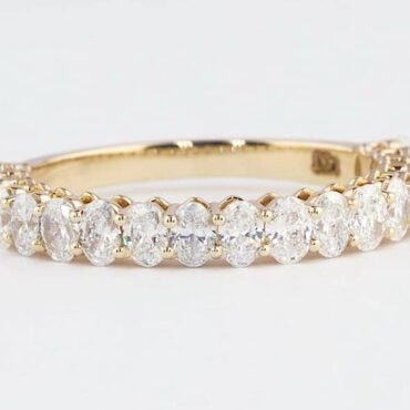 Pictish Glow <span class="diamond">Hidden Halo Ring</span>