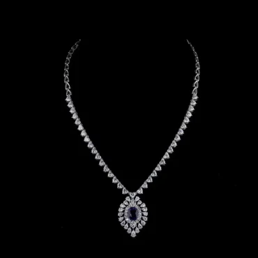 Sovereign Azure Embrace <span class="diamond">Necklace Set</span>