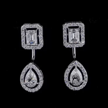 Baird Sky <span class="diamond">Halo Earrings</span>