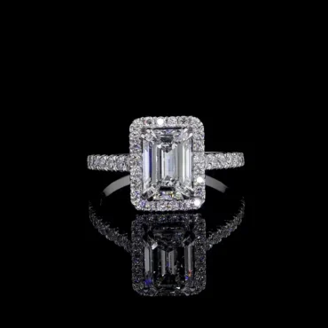 Lallans Sky <span class="diamond">Halo Ring</span>