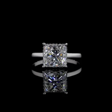 Tirefour Princess <span class="diamond">Halo 3ct Diamond Ring</span>