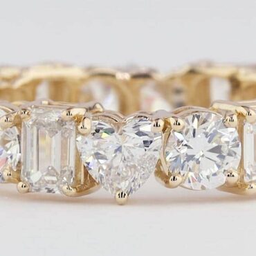 Rampant Dawn <span class="diamond">Bands Ring</span>