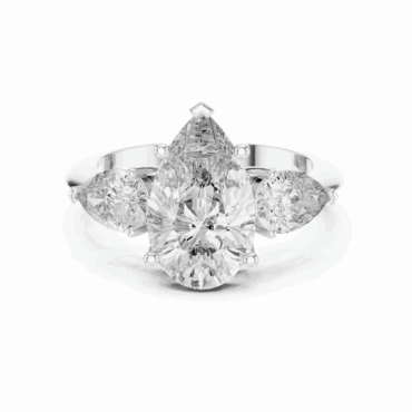 Dunsfold Three <span class="diamond">Stone Ring</span>